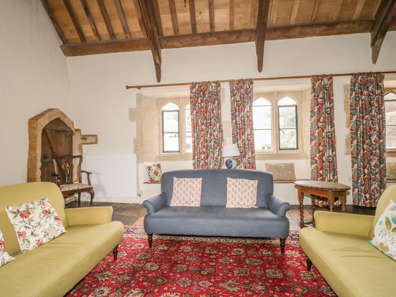 Castle House Holiday home *